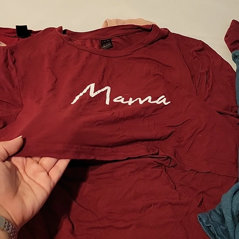 Maternity top bundle - Picture 2 of 8
